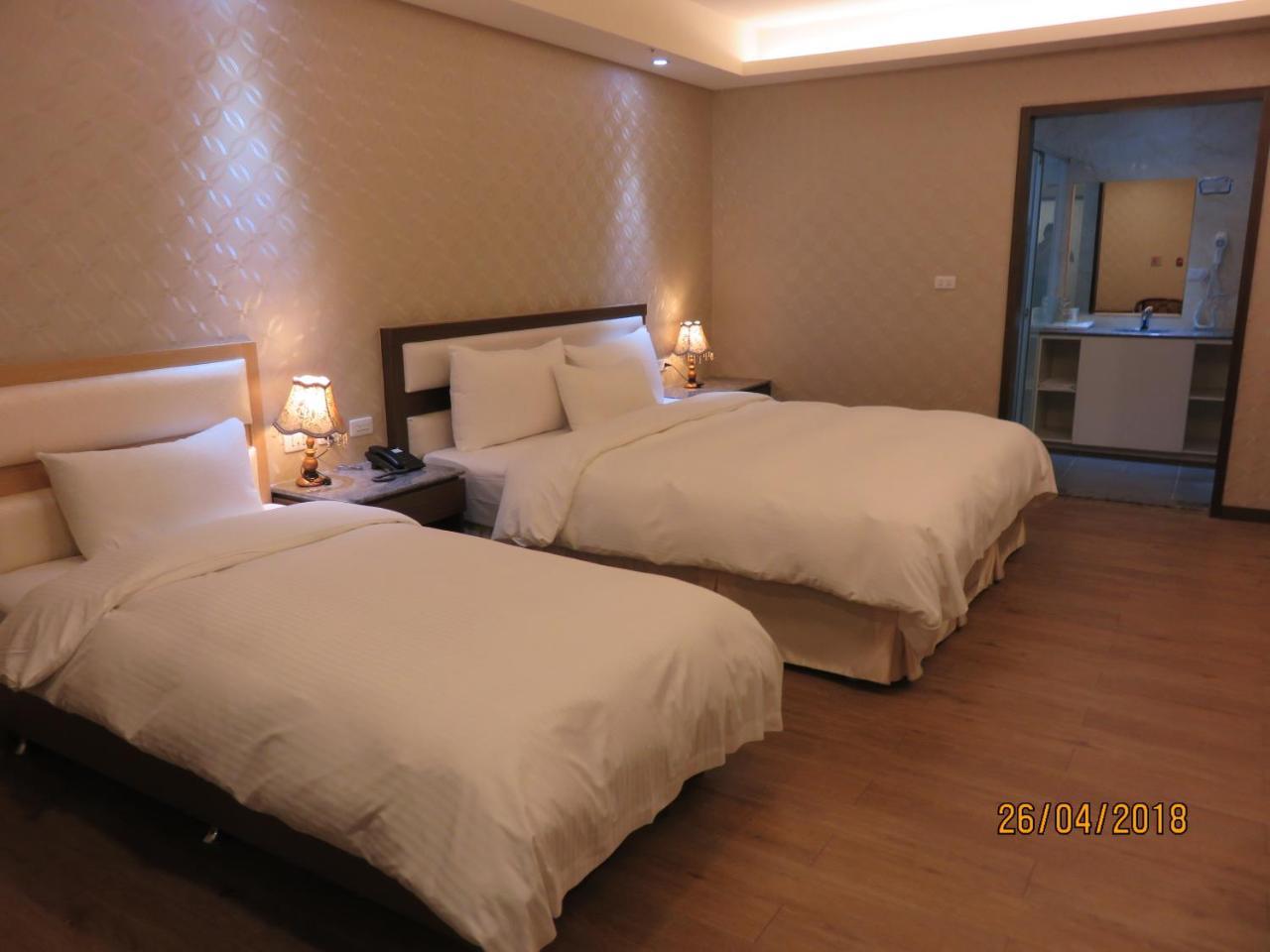Mao Hua Motel Taichung Luaran gambar