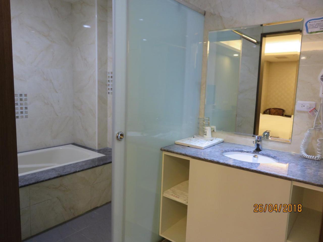 Mao Hua Motel Taichung Luaran gambar