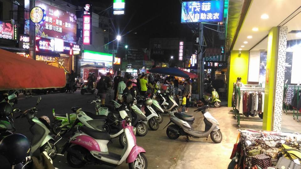 Mao Hua Motel Taichung Luaran gambar
